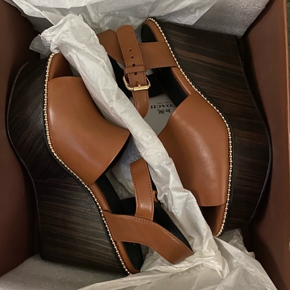 Coach wedges - Picture 3 of 3
